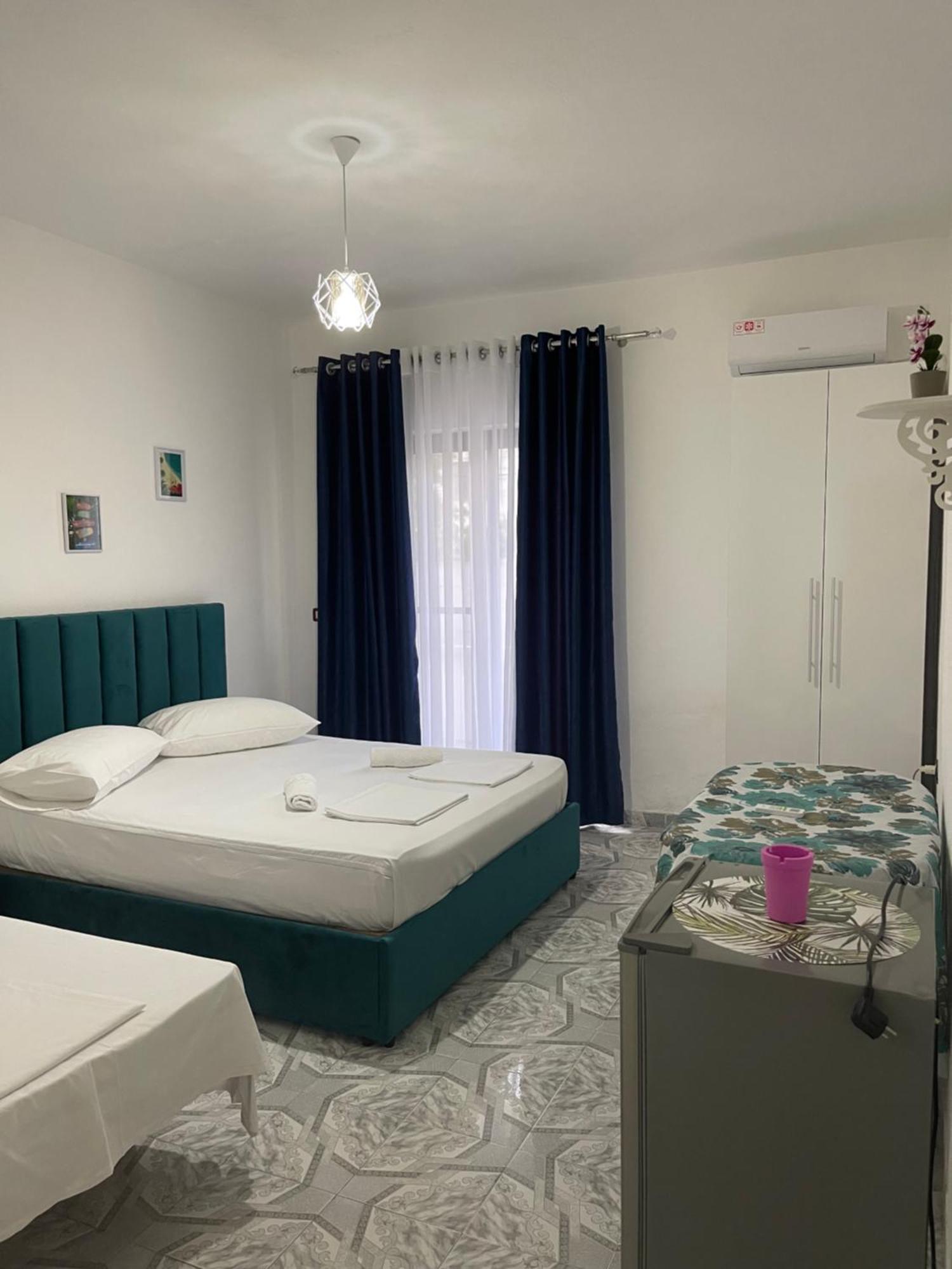 Mabel Rooms Durres Exterior photo