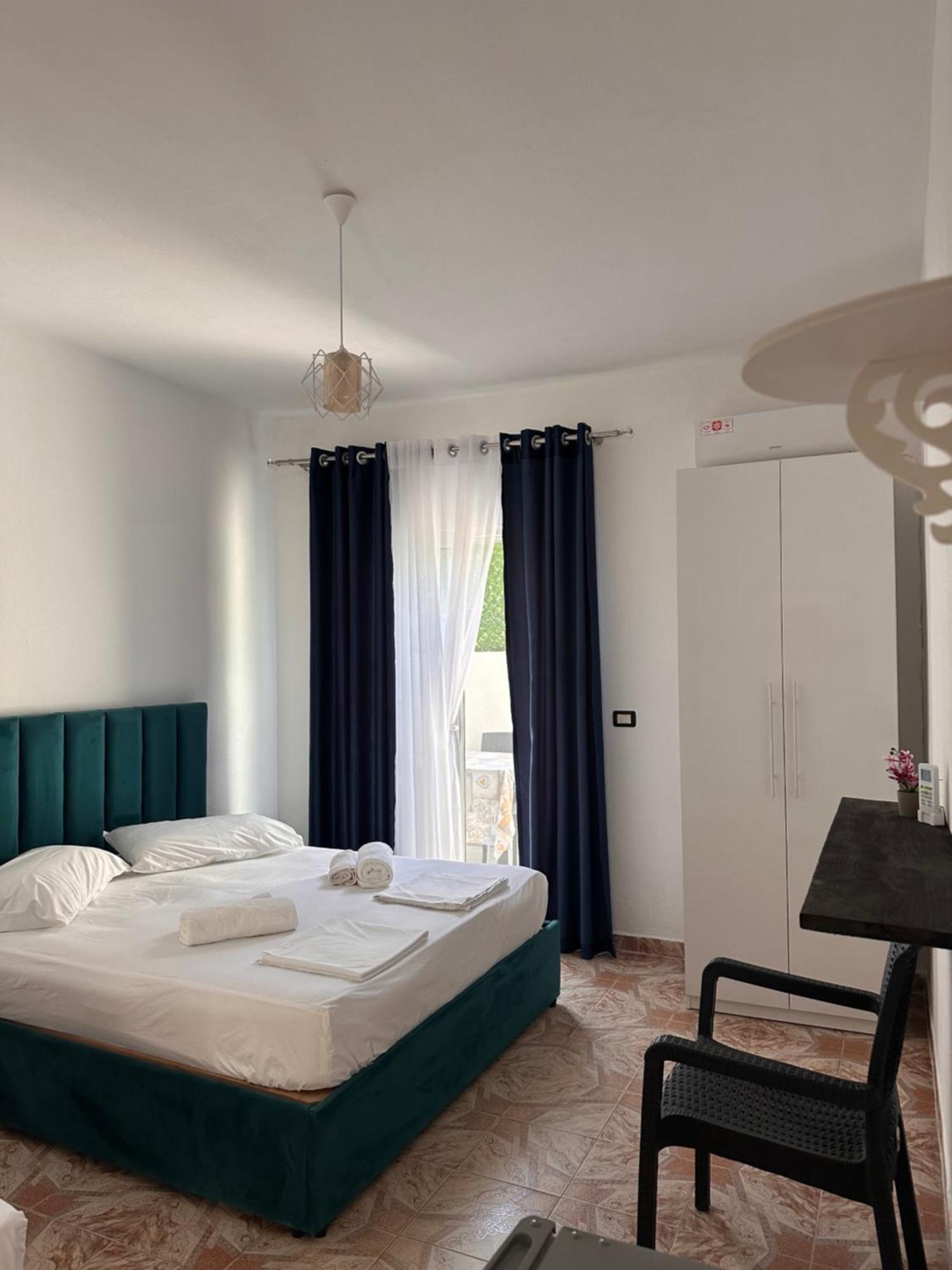 Mabel Rooms Durres Exterior photo