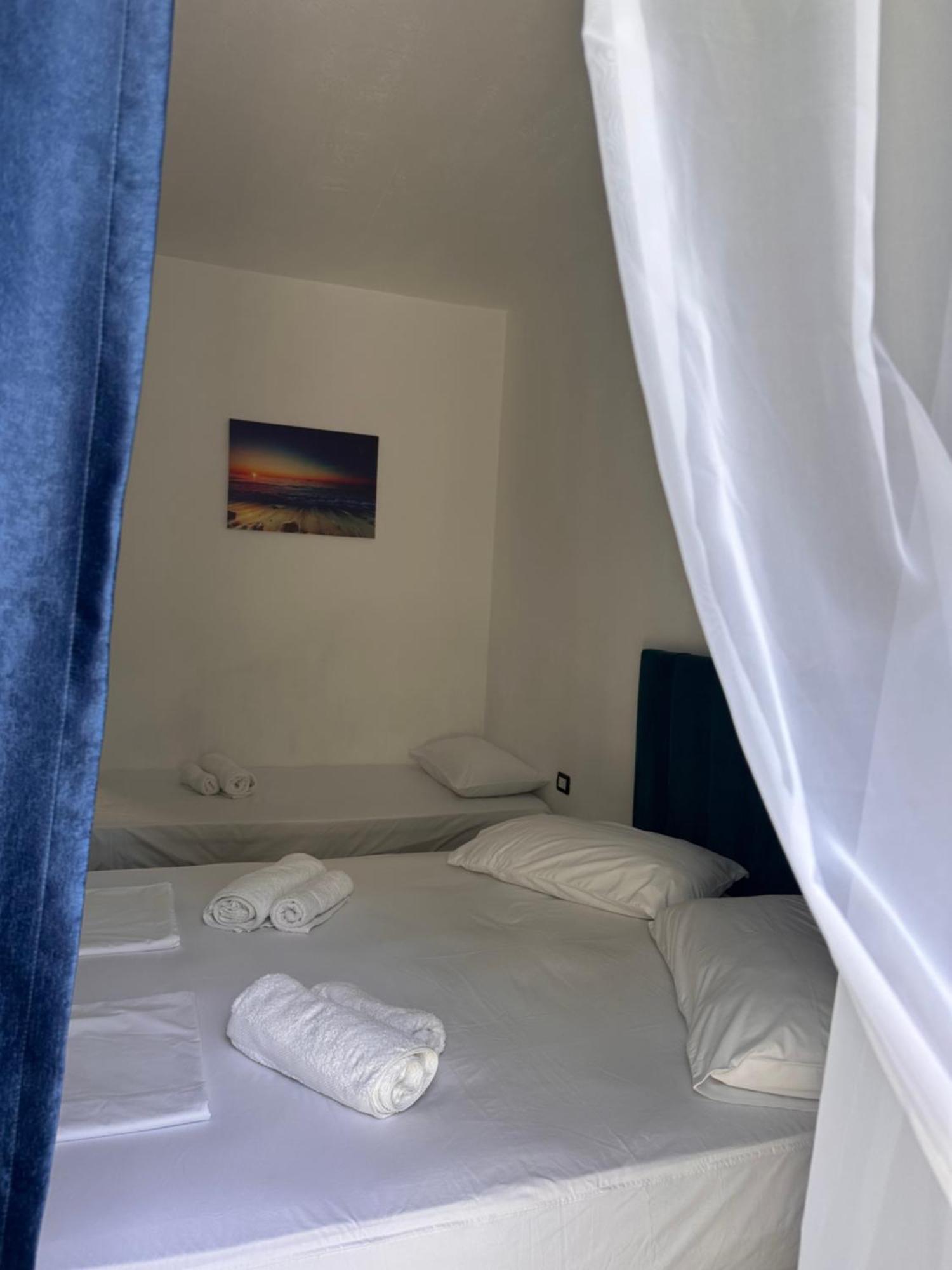 Mabel Rooms Durres Exterior photo